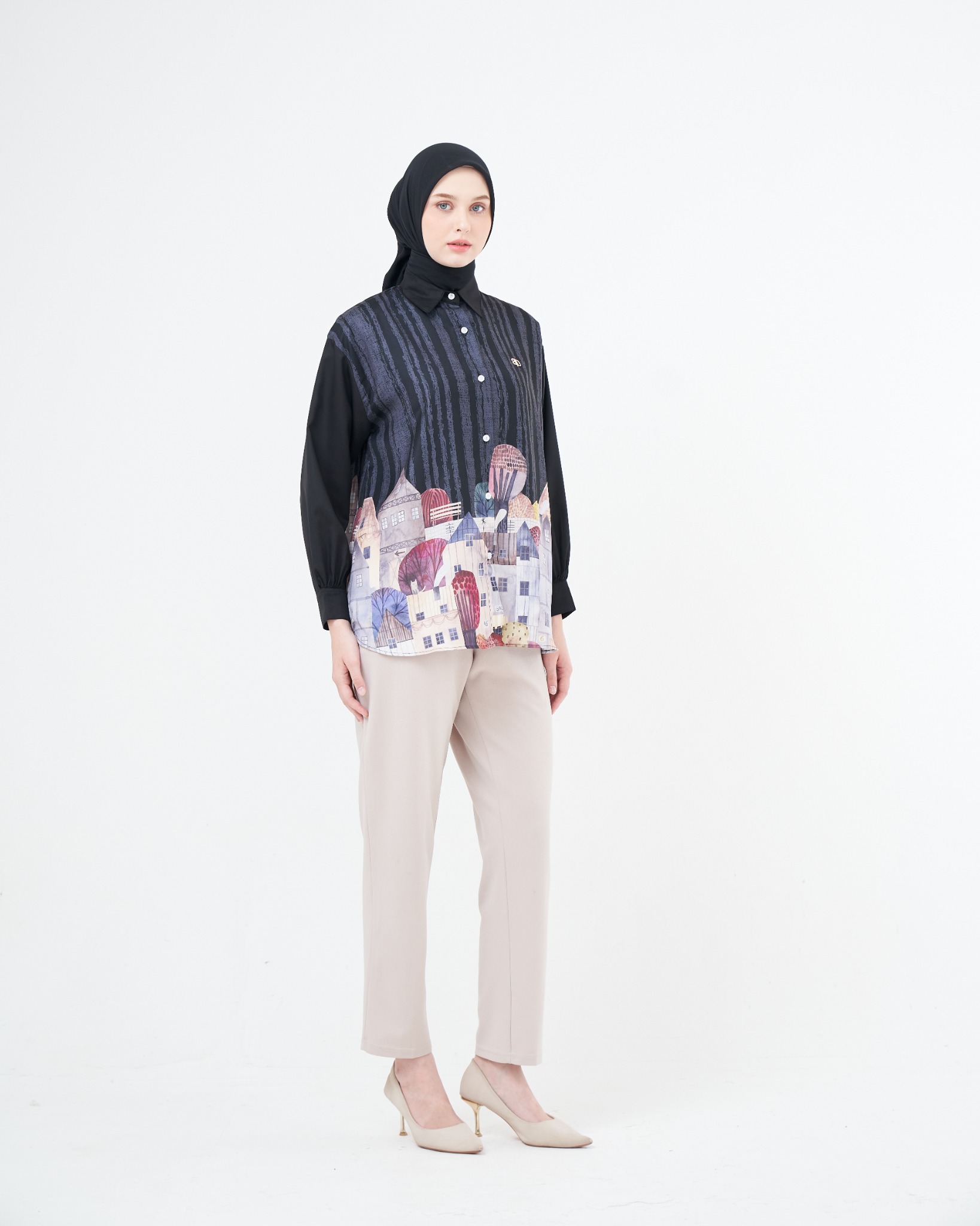 Edensor Top warna Black